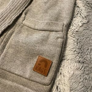 Rags grey sweater! Super cute!!!